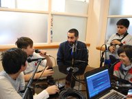 Estudiantes del Taller Enciende tu Radio conversan con el Rector del Colegio, Sr. Danilo Frías S. ¡Aquí puedes escuchar la entrevista!