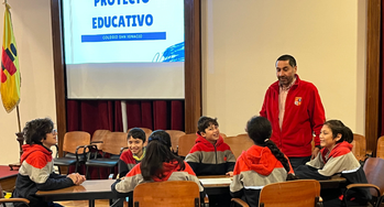 Nuestros/as estudiantes trabajan en la actualización del Proyecto Educativo del Colegio San Ignacio