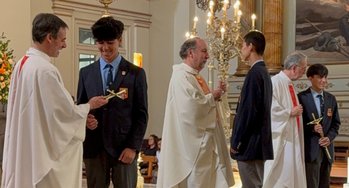 Misa Entrega de Cruces IV° Medios 2025