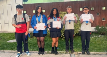 Estudiantes de 7° y 8° Básico sobresalen a nivel nacional en la Olimpiada CMAT