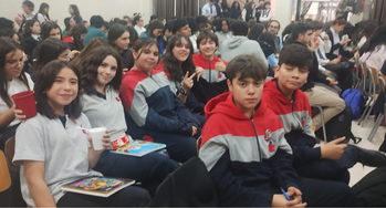 Academia de Debate se prepara con entusiasmo para el Torneo UDP