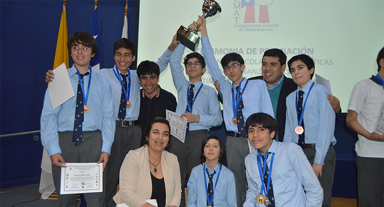 Destacada participación de estudiantes de 7º y 8º Básico en Olimpiada Nacional de Matemática CMAT 2018.