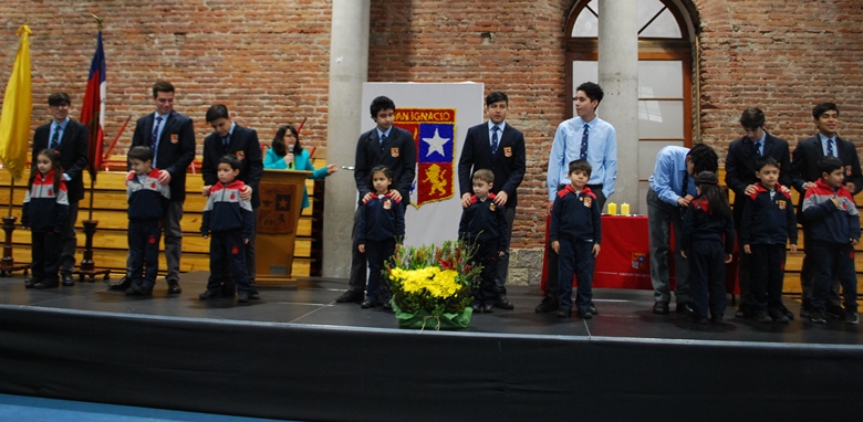 Ceremonia Imposición de Insignias - Kínder-.