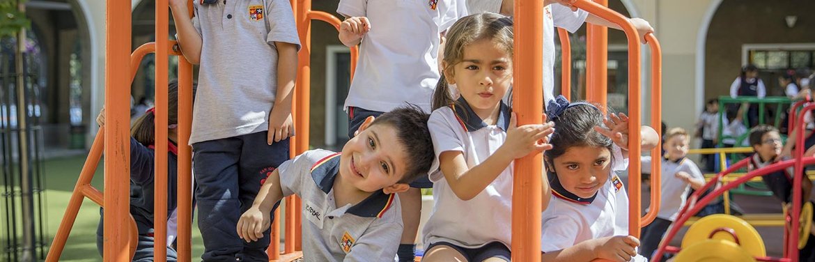 coeducación colegio san ignacio alonso de ovalle